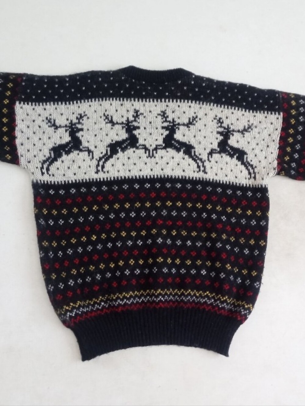 Nesjar Norwegian vintage chunky 100% wool sweater with a reindeer motif - Picture 9 of 14